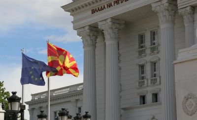 A VMRO-DPMNE nacionalistái Bulgária és az EU között őrlődnek