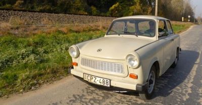 Miért a Trabant lett az első magyar népautó? Ebből a Trabi 601 tesztből kiderül! - VIDEÓ