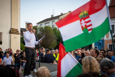 Magyar vezeti, Gyurcsány zárja az ellenzéki politikusok népszerűségi rangsorát