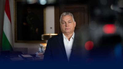 „Mindent megtesz a sajátjaiért” – nem győzte dicsérni Orbánt a szlovák tábornok