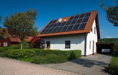 Nulla forintos rezsiszámla? Bábolnán energiaközösséget alapítottak!