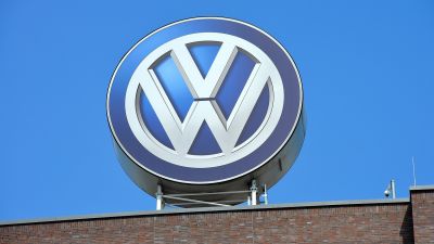 Eladja az egyik gyárát a Volkswagen