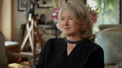 „Nem figyeltem eléggé az otthonomra, pedig háziasszonyként voltam ismert” – Martha Stewart, a nagy túlélő