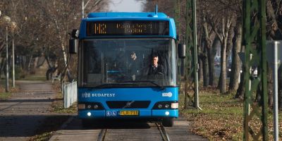 A teljes vonalon pótlóbusz jár a 2-es metró helyett