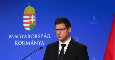 Mit gondol Gulyás Gergely Orbán Balázs botrányáról? Itt a Kormányinfó percről percre, érkeznek a bejelentések!