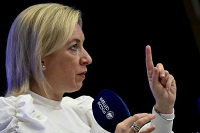 Zaharova elmondta, hogy mitől függ az Egyesült Államok és Oroszország jövőbeni kapcsolata