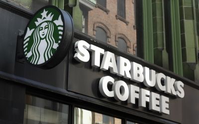 Észak-Koreára kilátást nyújtó kávézót nyitott a Starbucks a demilitarizált övezetnél