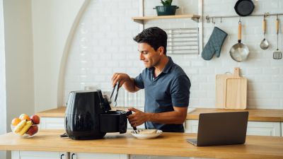 Különös módon tesz jót az egészségének az Air Fryer, aminek semmi köze a benne készült ételekhez