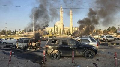 Káosz a Közel-Keleten: elfoglalták a dzsihadisták Aleppót, megdőlhet Assad-rezsimje