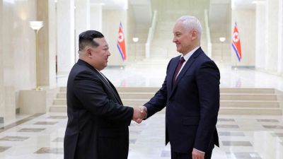 Aktívan bővülnek a katonai kapcsolatok Oroszország és Észak-Korea között
