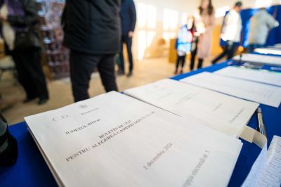 Exit poll: továbbra is biztosított a magyar képviselet a parlamentben (PERCRŐL PERCRE TUDÓSÍTÁS)