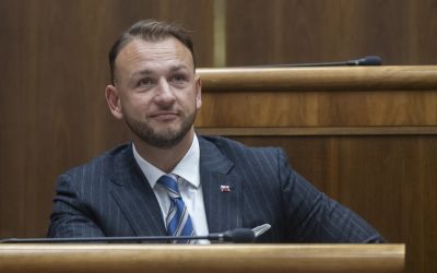 Az ellenzék ezúttal sem járt sikerrel, a parlament ma sem fog tárgyalni Šutaj Eštok leváltásáról