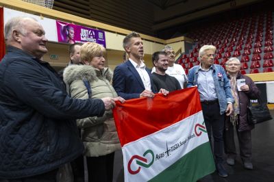 Fél év alatt tizenhétezer támogatót szerzett a Tisza Párt