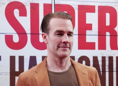  Filmes relikviáit árulja James Van Der Beek, hogy fizetni tudja rákkezelését  