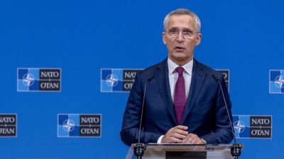 Kimondta Jens Stoltenberg: nem reális az ukrán győzelem, orosz kézen maradhatnak a megszállt területek