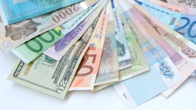 Kora este újra gyengülni kezdett a forint