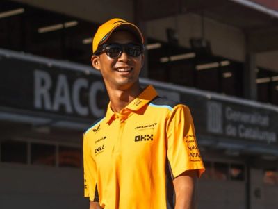 Ryo Hirakawa kapja meg Piastri McLarenjét Abu Dhabiban egy edzésre