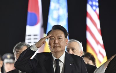 Dél-Korea: sokk, pánik, tüntetések