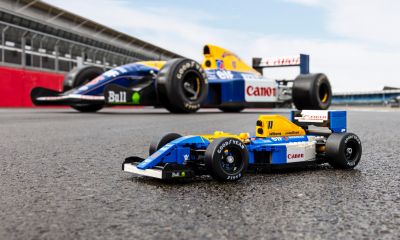 A Forma–1 fénykorát idézi a Lego Williams versenyautója