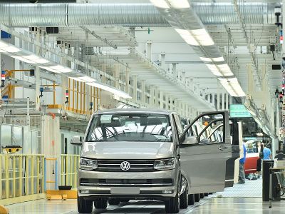 Bércsökkentés vagy sztrájk? Feszültség a Volkswagen falain belül