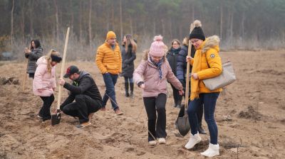 Gyermekrajzok a joghurtokon