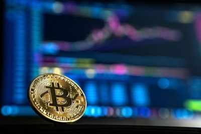 A Bitcoin átlépte a százezer dolláros álomhatárt