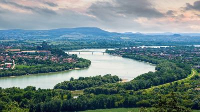 Elszabadultak az indulatok a Rákóczi téren, úgy ütötte egymást ez a két férfi, mintha az életük múlott volna rajta +videó