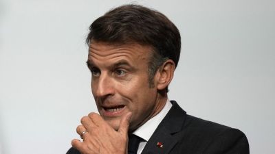 Francia válság: bukhat Macron is?