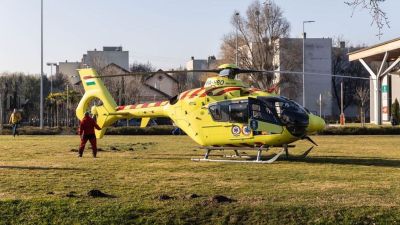 Halálos gázolás történt a tatai buszpályaudvaron + videó