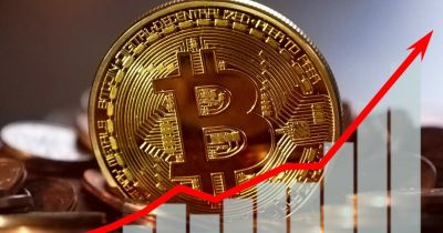 Történelmi pillanat: 100 ezer dollár felett a bitcoin