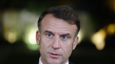 Tragikus helyzetbe került Macron, Franciaország káoszba süllyedhet