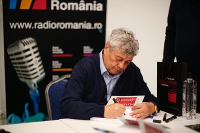 A pálya varázsa – bemutatták Mircea Lucescu könyvét