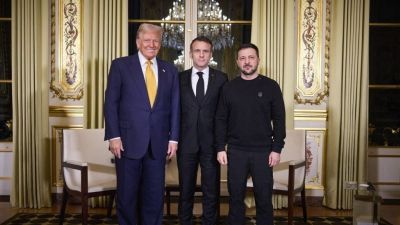 Kiszimatolta Zelenszkij, hova megy Trump: azonnal Párizsban kötött ki az ukrán elnök (VIDEÓ)