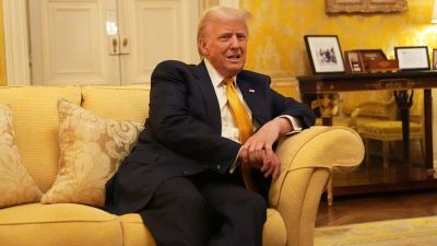 Zseniális fotóval üzent Trump Kanadából