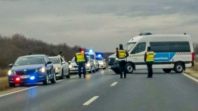 Muraszeményénél ukrán embercsempészt fogtak el, Csörnyeföldnél egy magyart