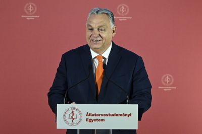 Orbán Viktor: Magyarország kapcsolódni akar a világ összes gazdasági erőközpontjához