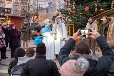 Szállást keres a Szent Család – misztériumjátékra várják a pécsieket