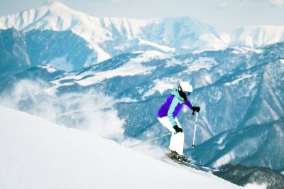 Tippek kezdő snowboardosoknak és síelőknek