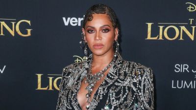 Dagad a Jay-Z-botrány: Beyoncé elhagyhatta férje vezetéknevét