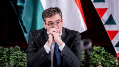 Teljes az összeomlás Budapesten, csődköltségvetésről beszél a Fidesz