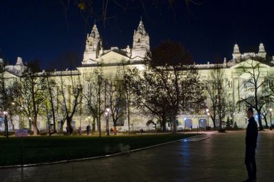 Tiborcz Istvánék megvették a Tőzsdepalotát, a volt tévészékházat