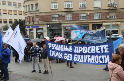 A tanárok pénteken a diákokkal együtt tiltakoznak: „Minden lehetséges módon megvédjük őket!”