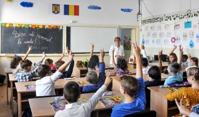 Elégedetlen a felnőttek többsége a hazai oktatás színvonalával (SZAVAZZ!)