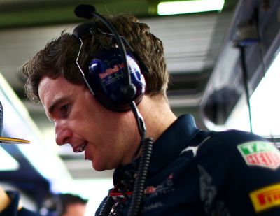 Kulcsember hagyja el Verstappen csapatát