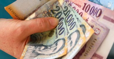 Utolsó lehetőség az adójóváírás növelésére: akár 280 000 forint igényelhető vissza az államtól