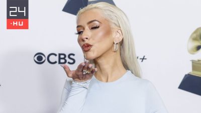 44. szülinapja alkalmából sokat mutató fotót posztolt magáról Christina Aguilera