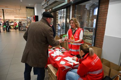 Adni öröm! akció: több mint kétszáz tonna élelmiszer gyűlt össze