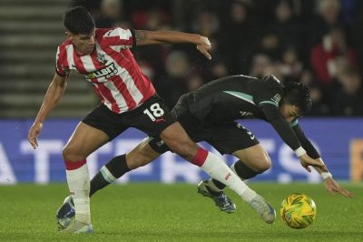 Angol Ligakupa: Elődöntőbe jutott a Liverpool, az Arsenal és a Newcastle