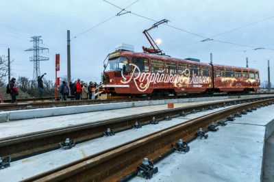 „Átcsilingelt” az első villamos Pozsonyból Ligetfaluba