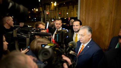 Hamarosan kezdődik Orbán Viktor brüsszeli tájékoztatója – kövesse nálunk élőben